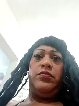 Snapshot of SabrinaColin chatting on 04-11-26, 04:50 SabrinaColin online show from 04-11-26, 04:50