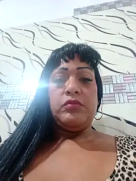 Snapshot of SabrinaColin chatting on 04-22-26, 12:46 SabrinaColin online show from 04-22-26, 12:46