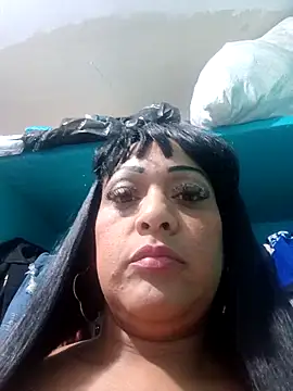 Snapshot of SabrinaColin chatting on 05-03-26, 09:54 SabrinaColin online show from 05-03-26, 09:54
