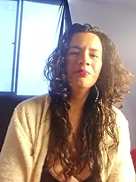 Snapshot of _ChloeRed chatting on 03-17-26, 02:20 ChloeRed online show from 03-17-26, 02:20