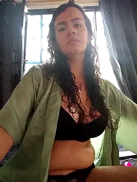 Snapshot of _ChloeRed chatting on 06-20-26, 02:53 ChloeRed online show from 06-20-26, 02:53