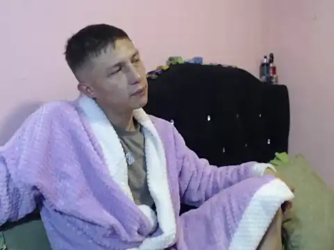 Cronos Hot 8 online show from 03-22-26, 11:24