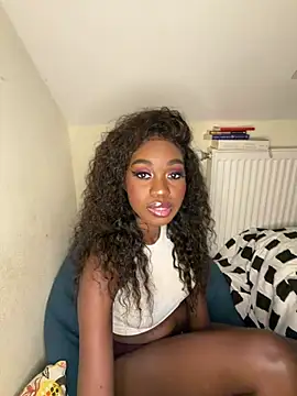 Amber-Noire online show from 02-02-26, 07:56