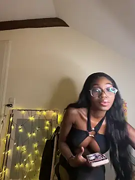 Amber-Noire online show from 02-08-26, 09:07