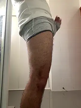 Snapshot of javfran76 chatting on 02-28-26, 09:05 javfran76 online show from 02-28-26, 09:05