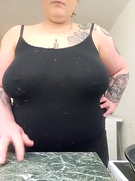 FringedAlmond online show from 02-13-26, 09:55