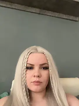 HannahCream online show from 02-11-26, 11:15