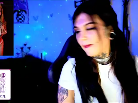 Snapshot of Zoeee_001 chatting on 04-02-26, 06:22 Zoeee 001 online show from 04-02-26, 06:22