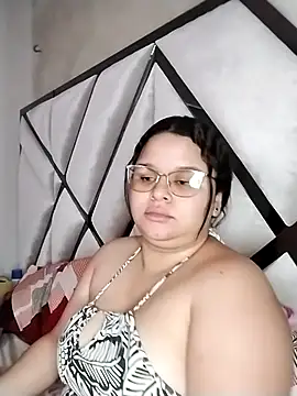 SamanthaStonee online show from 07-18-26, 03:11