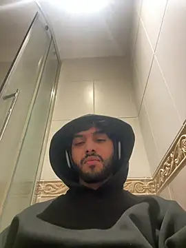 Snapshot of Sloppyking6969 chatting on 02-04-26, 07:03 Sloppyking6969 online show from 02-04-26, 07:03