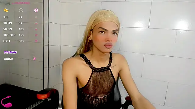 Karol Vanessa   online show from 05-10-26, 05:07
