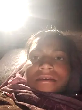 Snapshot of Gungun_thakur chatting on 03-29-26, 03:45 Gungun thakur online show from 03-29-26, 03:45