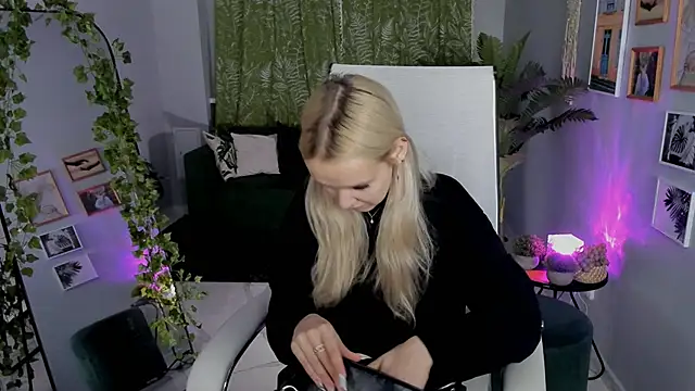 MaoqiBeverly online show from 05-09-26, 01:27