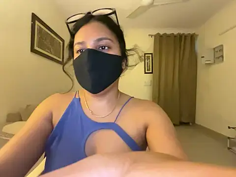 Anna girl22 online show from 05-15-26, 04:03