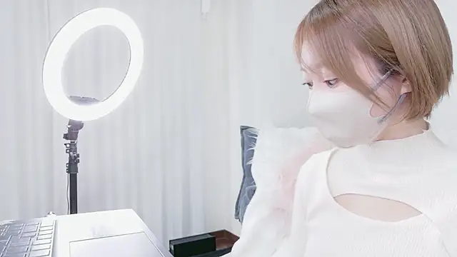 YUKI 377 online show from 02-09-26, 03:43