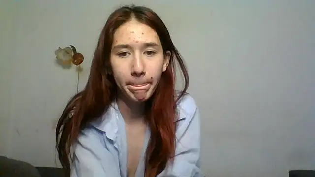 NickiKisinger online show from 05-02-26, 05:23