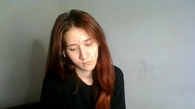 NickiKisinger online show from 05-03-26, 05:13