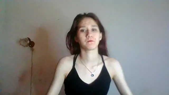 NickiKisinger online show from 05-13-26, 07:28