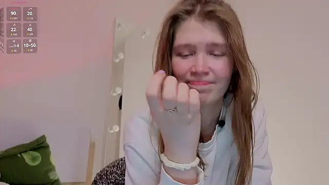 Snapshot of flowernnet chatting on 03-07-26, 01:24 flowernnet online show from 03-07-26, 01:24