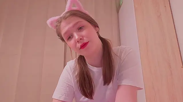 Snapshot of flowernnet chatting on 04-01-26, 07:33 flowernnet online show from 04-01-26, 07:33