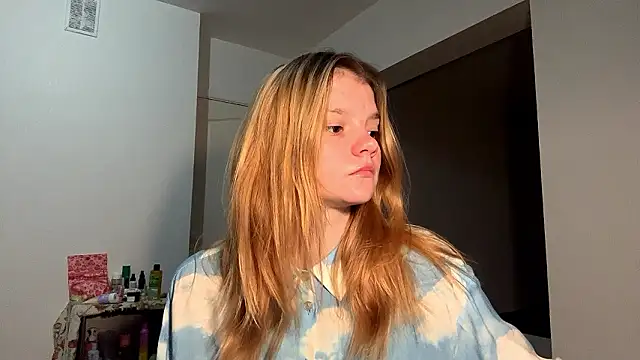 Snapshot of Tiffany_Muse chatting on 03-15-26, 03:12 Tiffany Muse online show from 03-15-26, 03:12