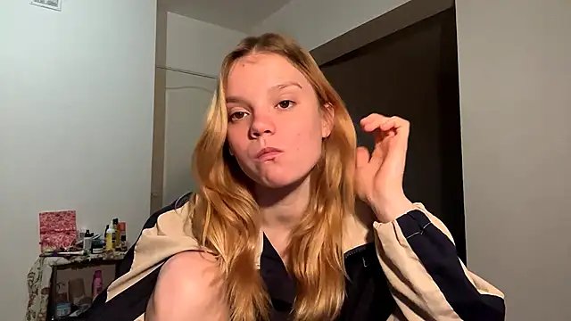 Snapshot of Tiffany_Muse chatting on 03-26-26, 02:06 Tiffany Muse online show from 03-26-26, 02:06