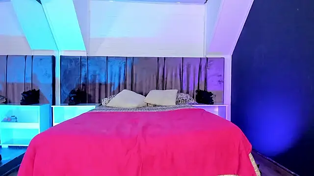 Flakiss 18 online show from 02-11-26, 11:26