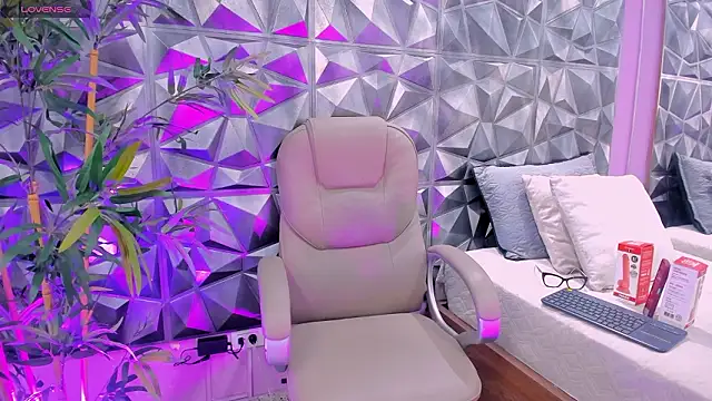 SukyBits online show from 02-04-26, 02:01