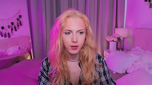 Tiffany  King online show from 05-17-26, 05:38