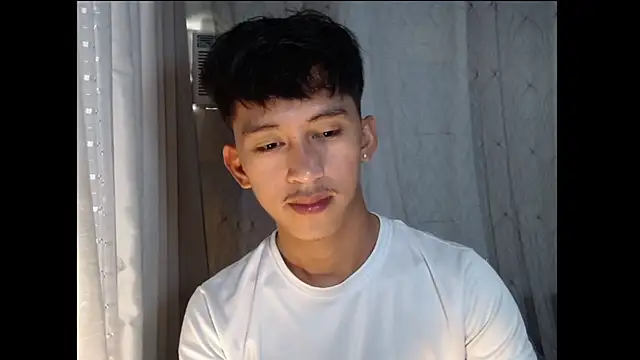 Snapshot of _andrie69_ chatting on 03-13-26, 05:47 andrie69 online show from 03-13-26, 05:47