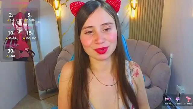 Snapshot of Ariana18_b chatting on 03-25-26, 12:44 Ariana18 b online show from 03-25-26, 12:44