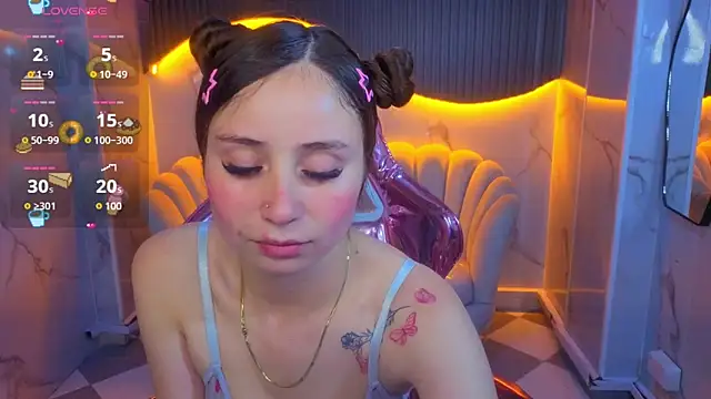 Ariana18 b online show from 06-06-26, 01:05