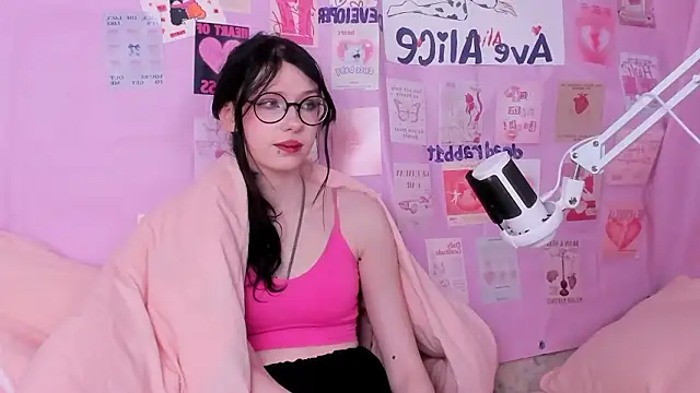 NessaV online show from 02-03-26, 09:25