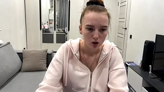 IgnaciaNeal online show from 02-09-26, 01:15