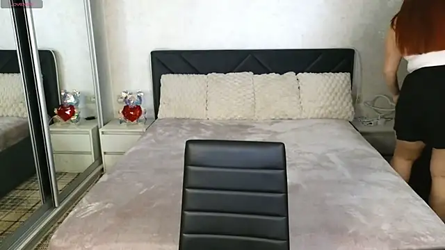Eva Luxx online show from 05-01-26, 01:26