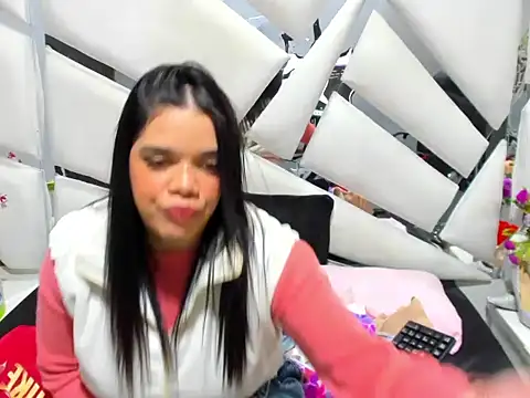  EmilySquirt online show from 02-13-26, 01:29