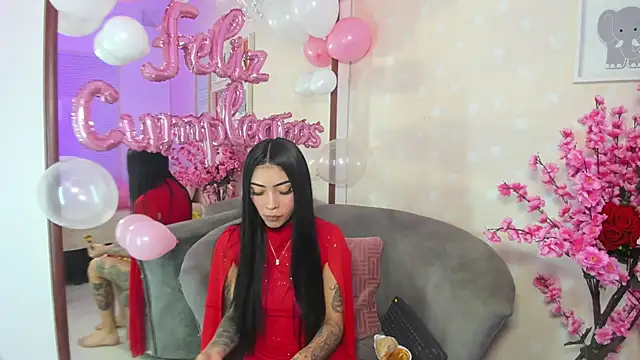 Snapshot of Ashley_Blum_ chatting on 03-04-26, 12:44 Ashley Blum online show from 03-04-26, 12:44