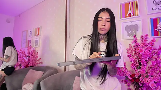 Snapshot of Ashley_Blum_ chatting on 03-14-26, 12:10 Ashley Blum online show from 03-14-26, 12:10