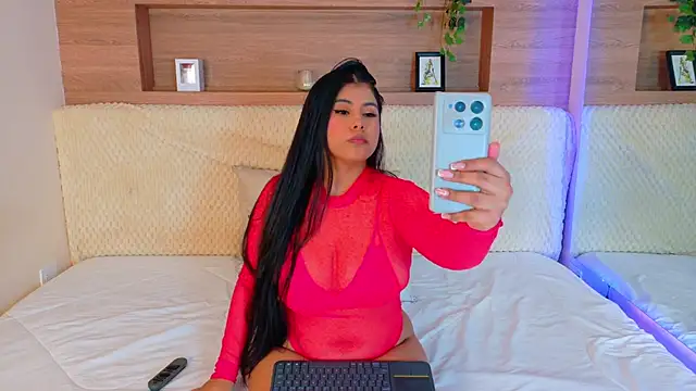 VioletBloomm online show from 02-21-26, 11:44