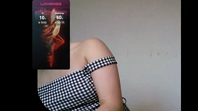 EmilyDare online show from 02-08-26, 11:02