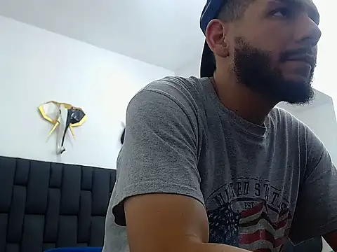 deyby hot online show from 02-05-26, 07:29