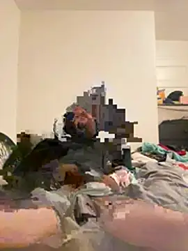 Snapshot of EnanoVerga chatting on 03-03-26, 03:01 EnanoVerga online show from 03-03-26, 03:01