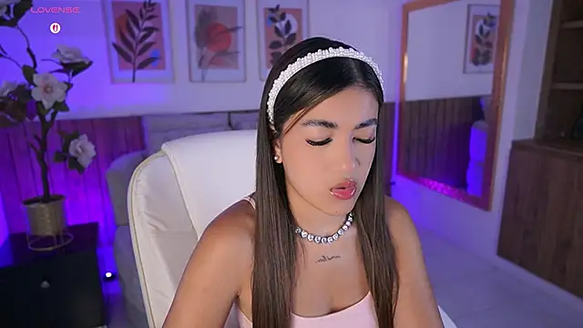 IvyGrabes online show from 05-05-26, 07:11