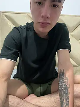 Snapshot of AlexanderCollman2 chatting on 02-04-26, 08:20 AlexanderCollman2 online show from 02-04-26, 08:20