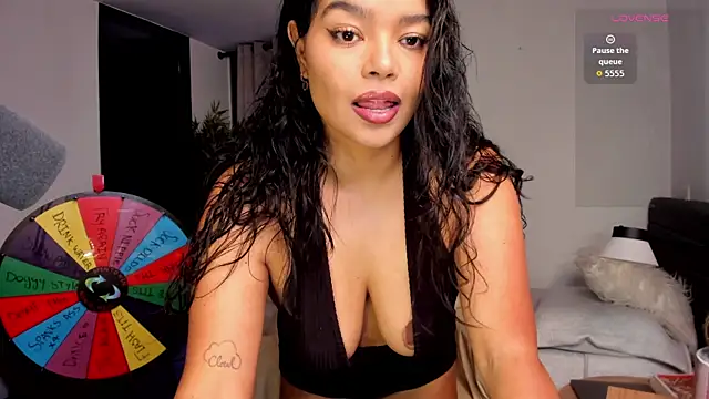 moonhelen online show from 04-29-26, 12:05