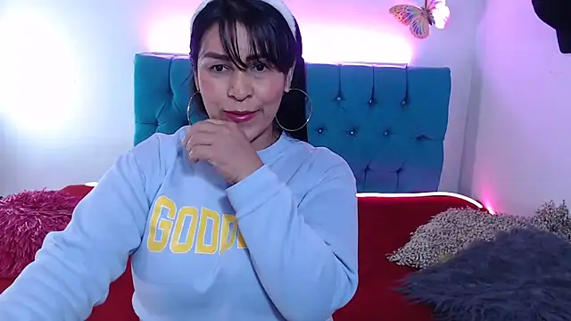 Snapshot of hotsweet-69 chatting on 03-06-26, 05:15 hotsweet-69 online show from 03-06-26, 05:15