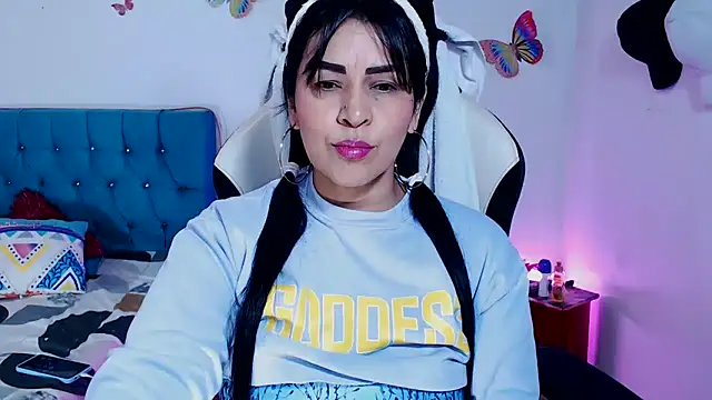 Snapshot of hotsweet-69 chatting on 03-13-26, 05:14 hotsweet-69 online show from 03-13-26, 05:14