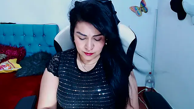 Snapshot of hotsweet-69 chatting on 03-18-26, 05:10 hotsweet-69 online show from 03-18-26, 05:10