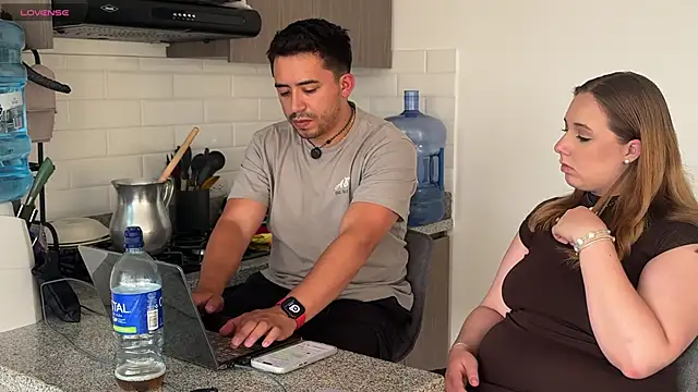 Snapshot of Sofii_n_Diego chatting on 03-02-26, 10:27 Sofii n Diego online show from 03-02-26, 10:27