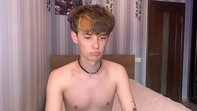 Snapshot of Sweet_Dude chatting on 07-02-26, 04:57 Sweet Dude online show from 07-02-26, 04:57